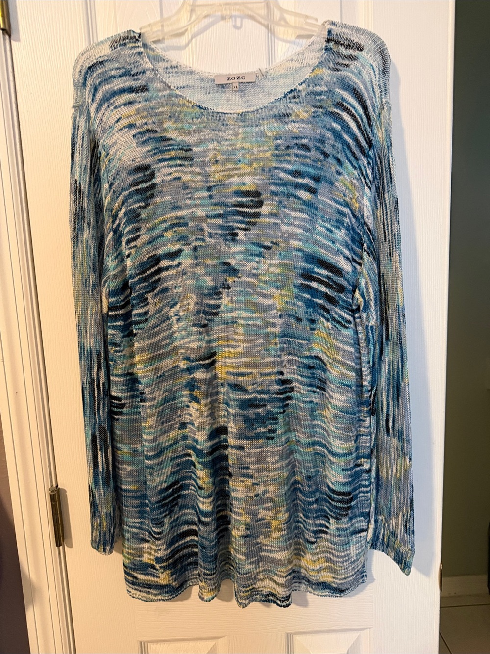 Zozo Blue Patterned Scoop Neck Sweater
